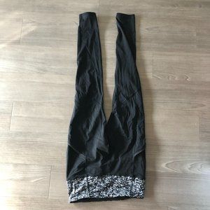 Black High Rise LuluLemon Leggings With Pockets